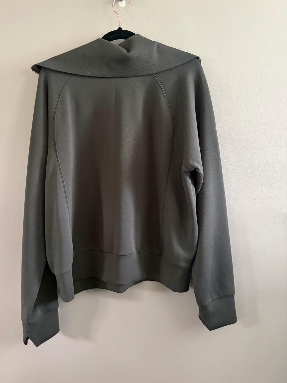 SPANX Quarter Zip Pullover Sweatshirt Olive Green Size Large Super Soft - Picture 3 of 5